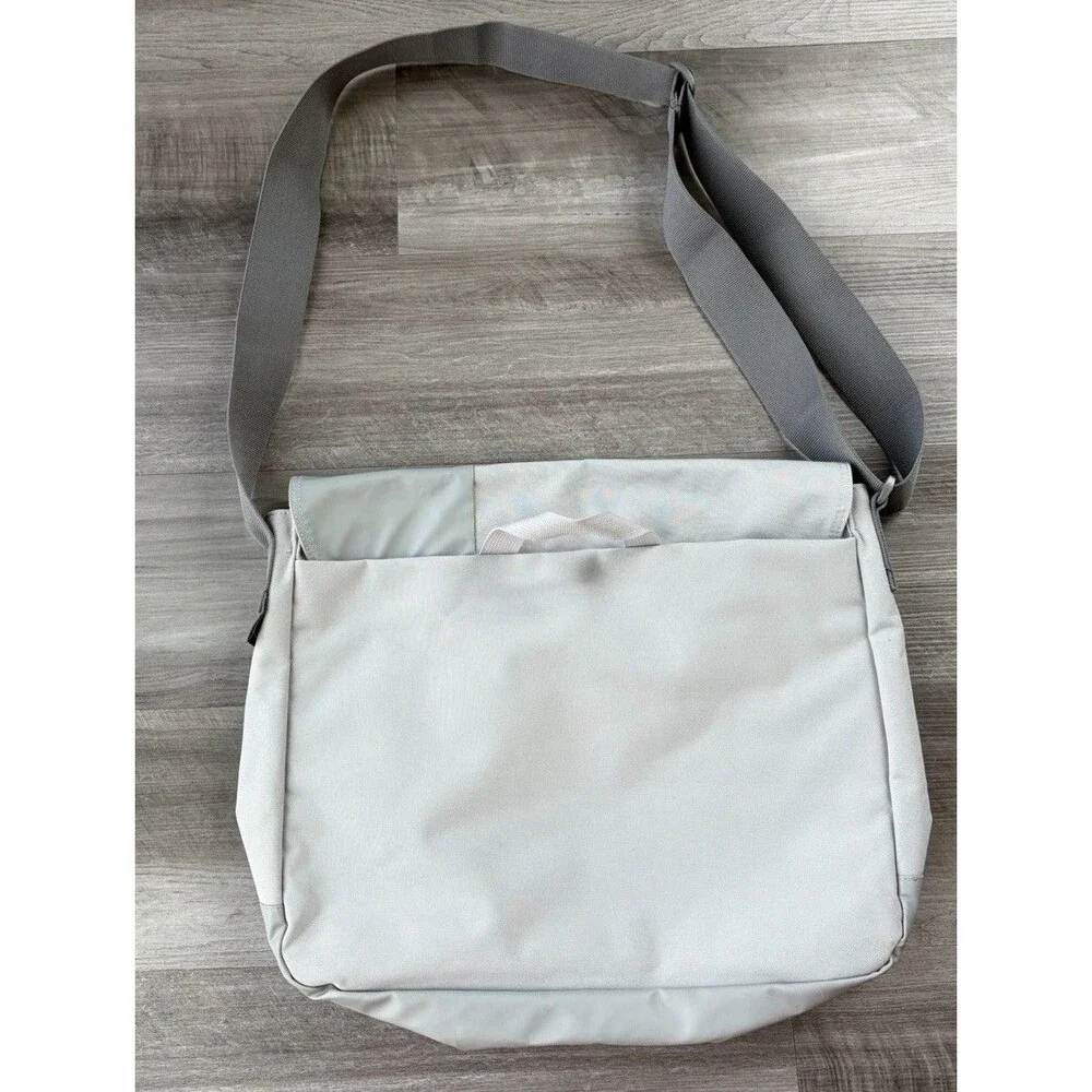 KEEN Hybrid Transport Messenger Bag Gray Nylon Crossbody Laptop Commuter 13x15.5